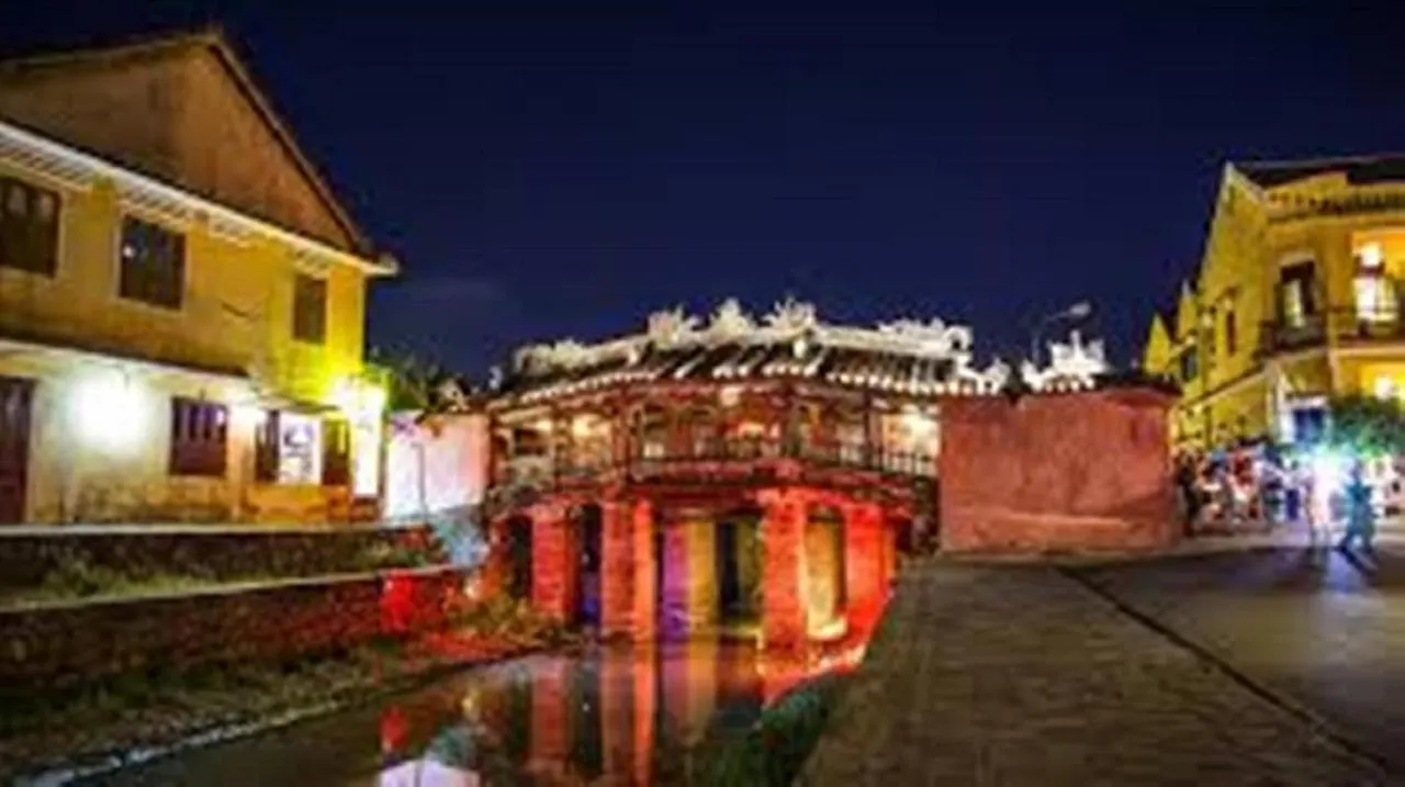 Golden Star Hotel Da Nang
