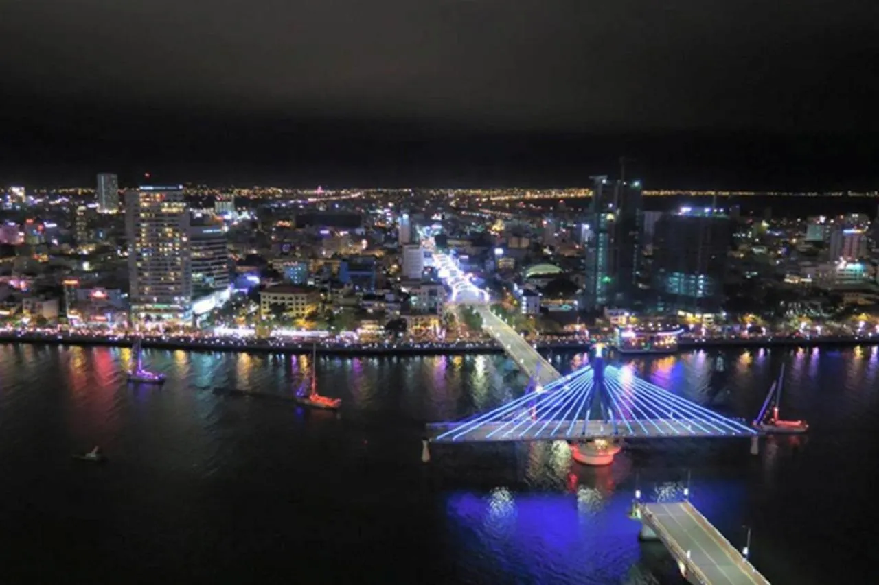 Golden Star Hotel Da Nang Vietnam
