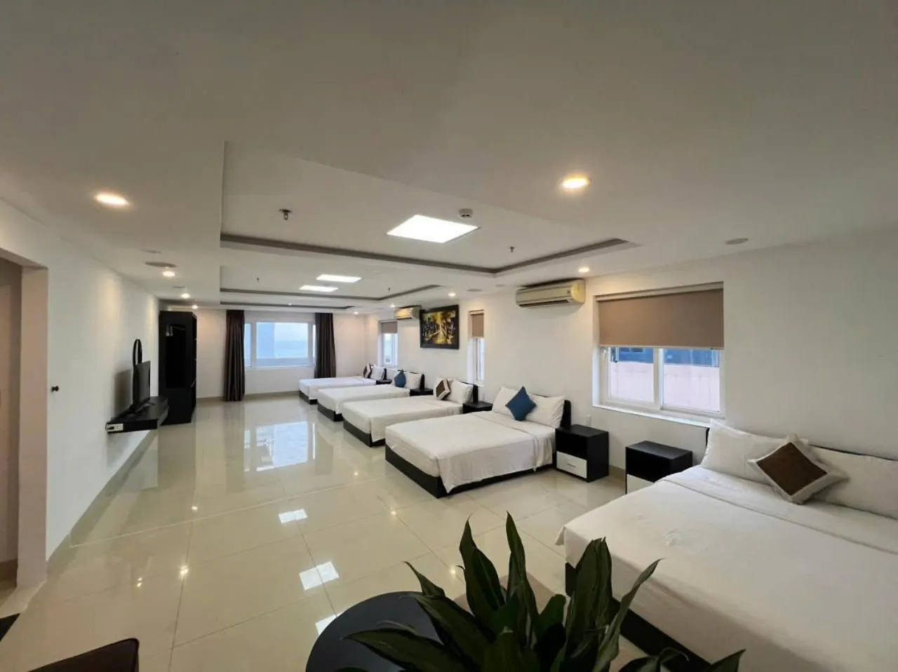 Golden Star Hotel By Thg Da Nang 4*,